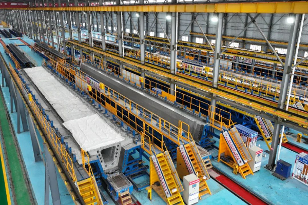 解碼中國(guó)公路箱梁智造技術(shù)革新:五新全液壓小箱梁生產(chǎn)線(xiàn)